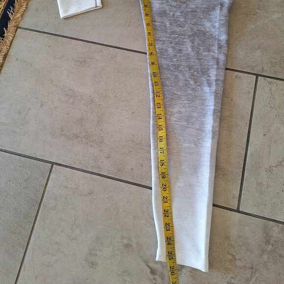 Peloton Leggins NEW size L - Picture 7 of 7